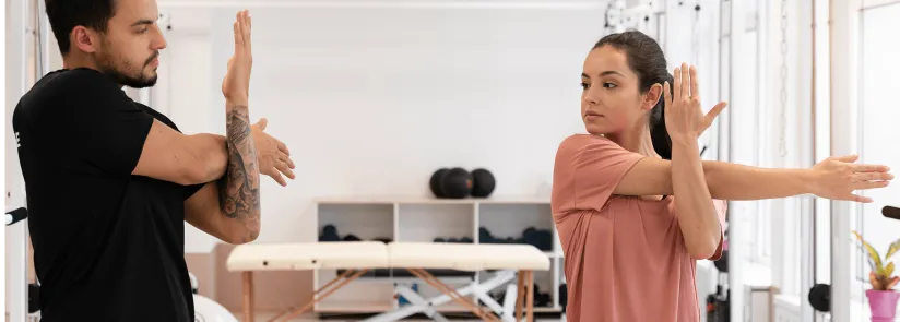 日野脊椎回復運動