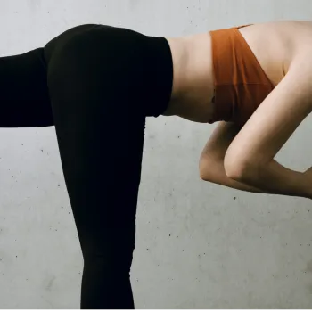 日野脊椎回復運動