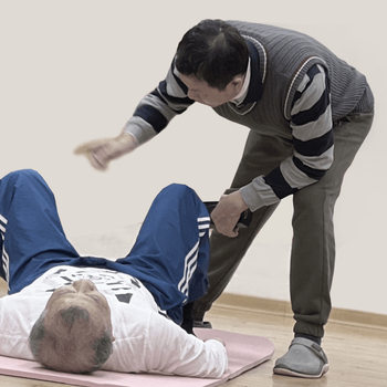 日野脊椎回復運動