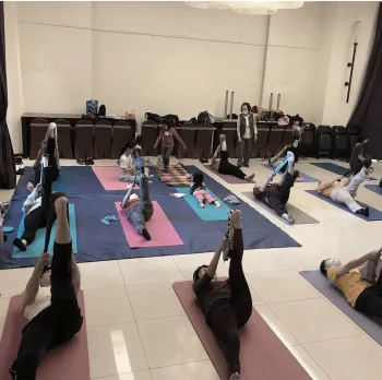 日野脊椎回復運動